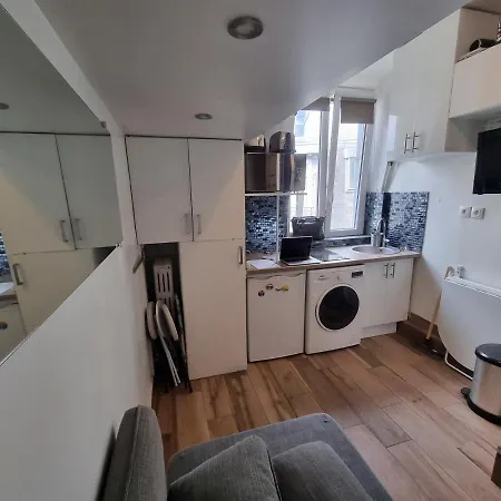 Amazing Studio Near Parc Des Expositions Apartment *